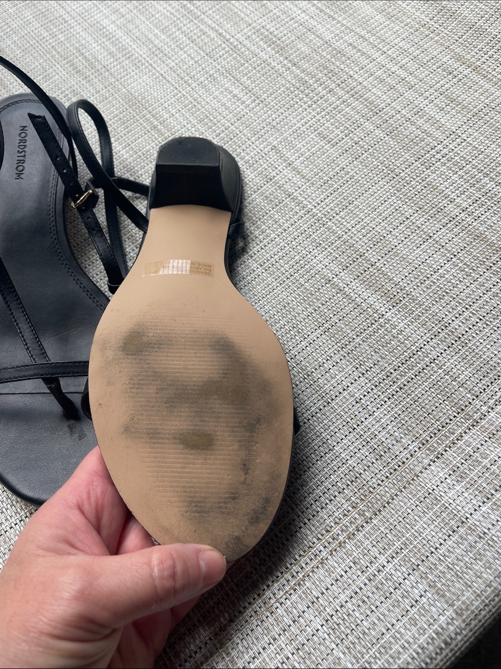 Nordstrom Black Minimalist T-Strap Sandals - Picture 3 of 4